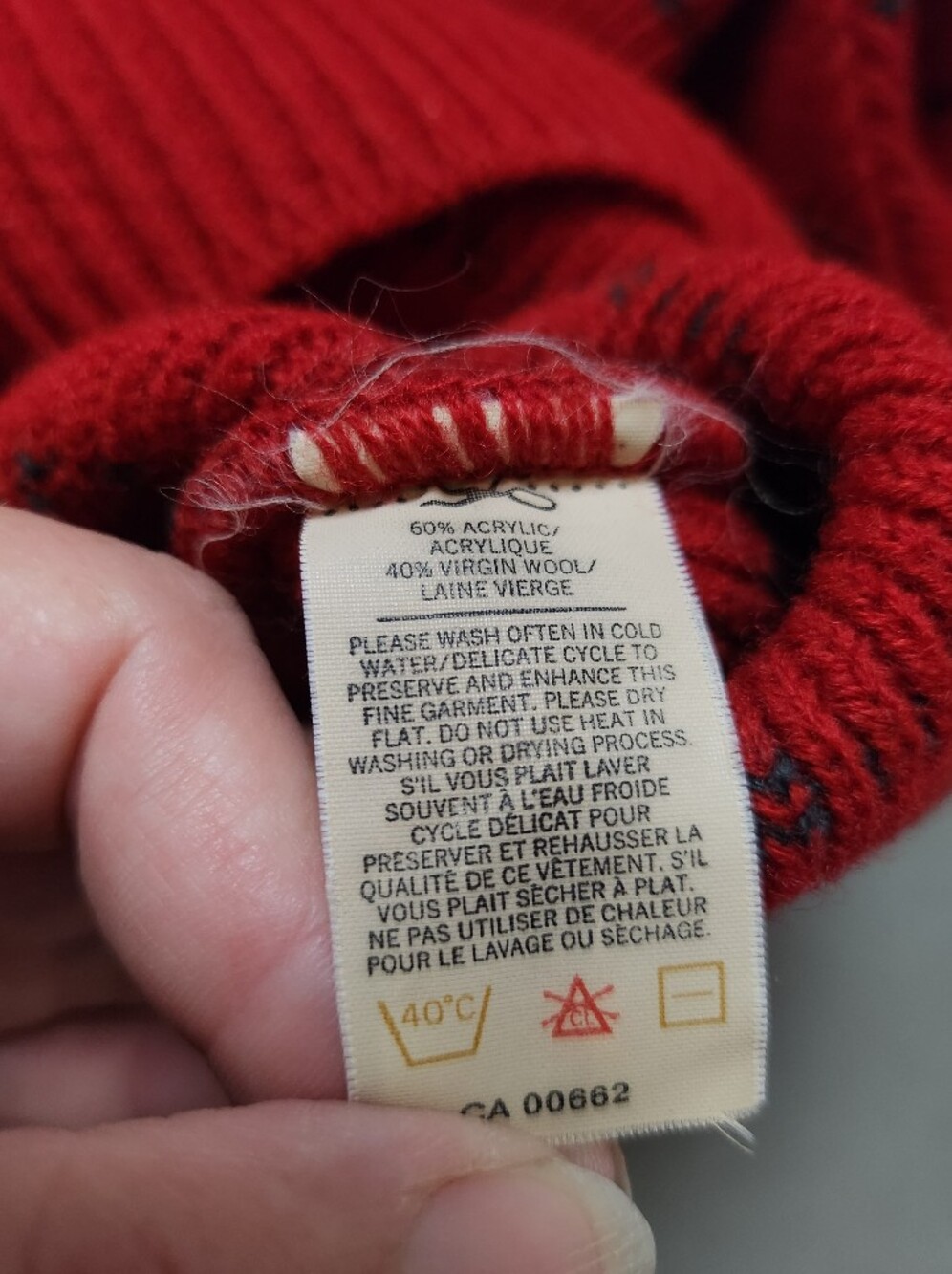 Vintage Ingo Red V neck Knit Sweater Sz Med Made in Canada - Picture 6 of 11